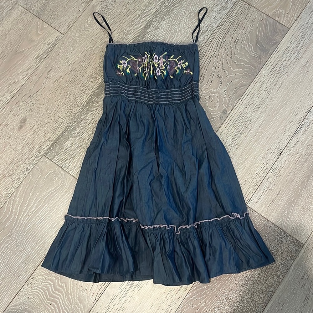 Denim embroidered strapless dress